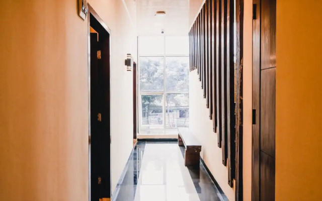 RedDoorz near Halim Perdanakusuma 3