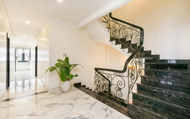 OYO 628 Tăng Phát Hotel