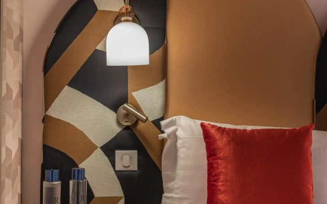 Melia Paris Champs-Elysées