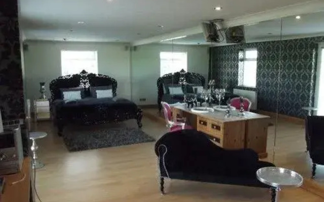 Bonnies Boutique B&B