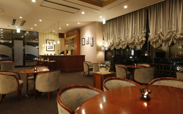 Ako Park Hotel