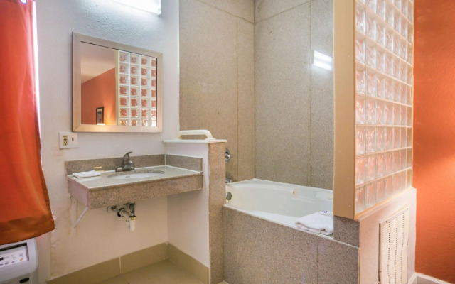 Budgetel Inns & Suites - Atlanta Galleria Stadium