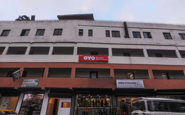 OYO Flagship 17411 Guardian Residency