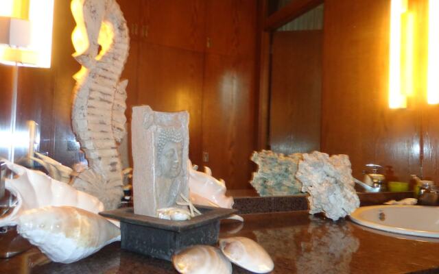 Satori B&B - Adults Only