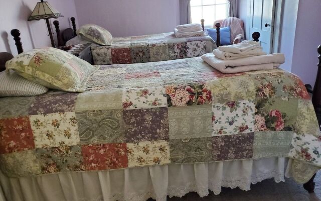 The Jeremiah Mason House B & B