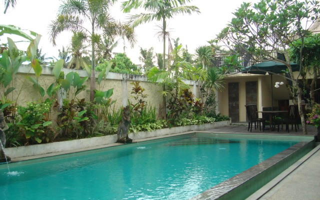 Aniniraka Resort & Spa