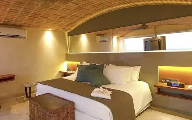 NH Collection Royal La Merced - 3 Nights, Cartagena, Colombia - Hotel in Cartagena - Photo 3