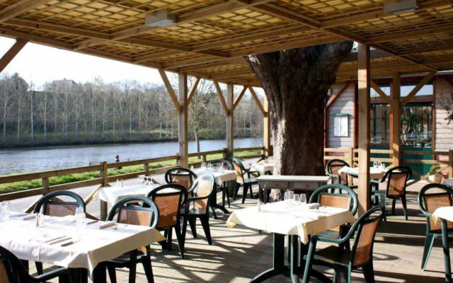 Logis Hotel Beau Rivage