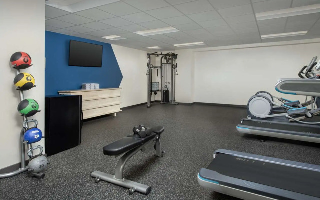 The Troubadour Hotel New Orleans