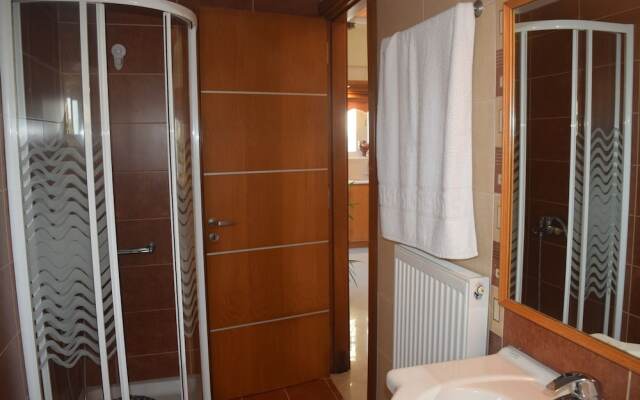 Zoi's Holidays Apartment