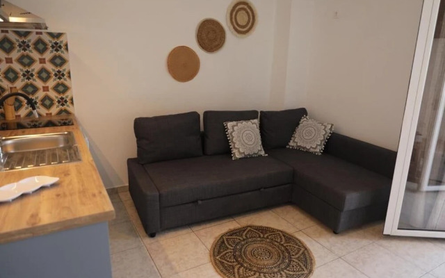 Maria Apartments by Checkin