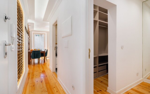 Great Location & Family Apartment