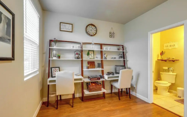 Spacious Retreat < 3 Mi to Downtown Flagstaff!