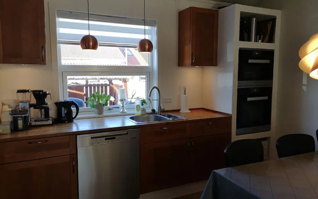 Rose Cottage 102m2 Torshavn with Parking — фото 5