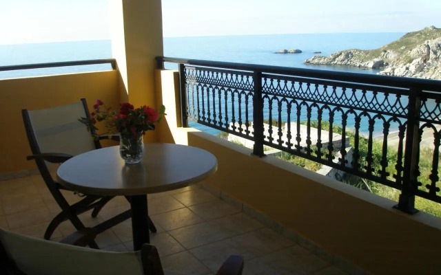 Eolia beachfront studios