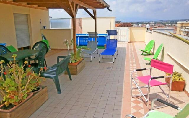Casa Bella ATTICO FRONTE MARE con PISCINA