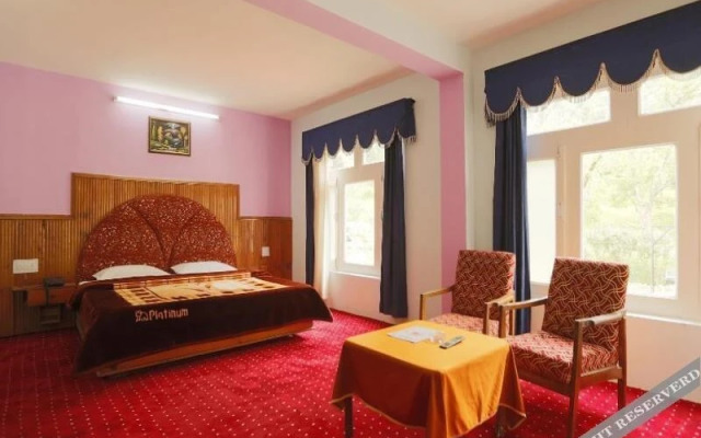 Hotel Mohan Palace