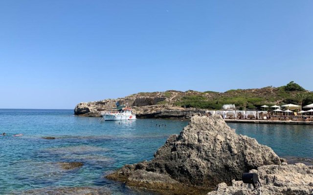 Haraki Beach Mediterranean Retreat