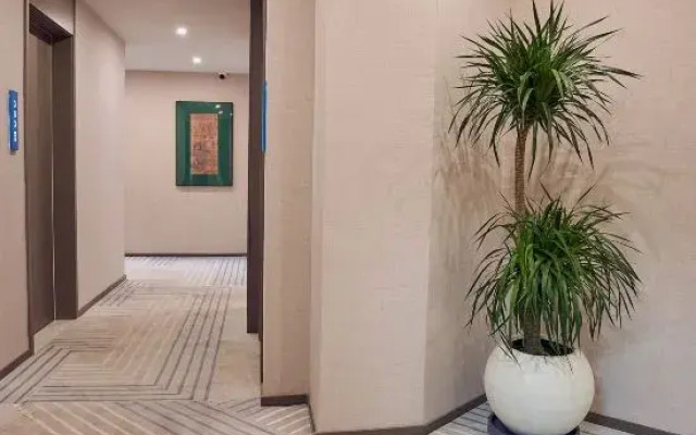 Sanchuan Hotel