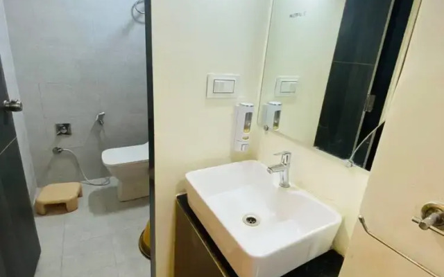 Goroomgo The Rudra Homestay Gujrat