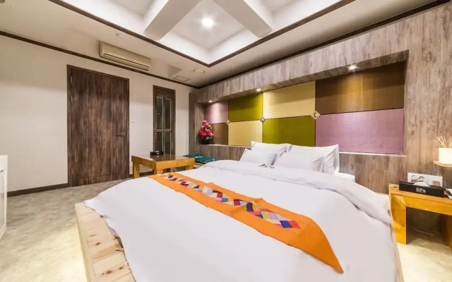 Paju Maru Hotel