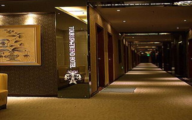 Tourism Trend Hotel