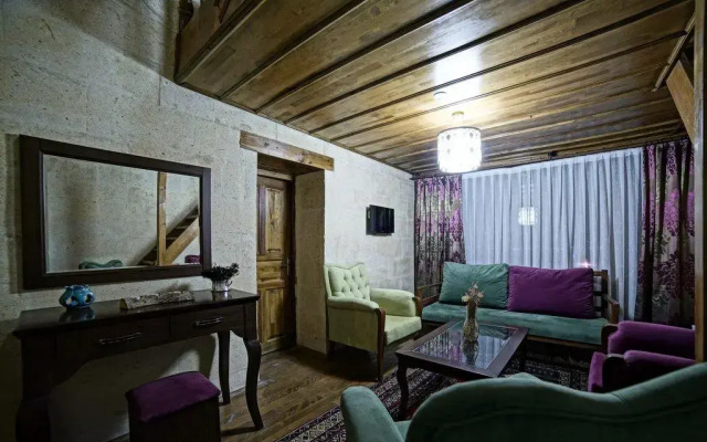 Samistal Lodge