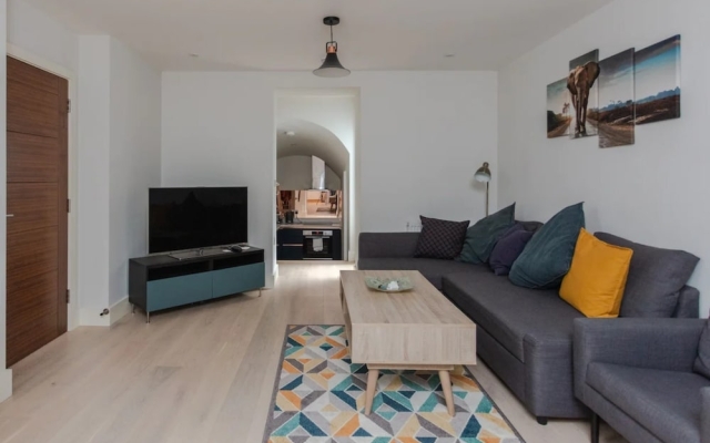 Spacious and Modern Apartment in Pimlico