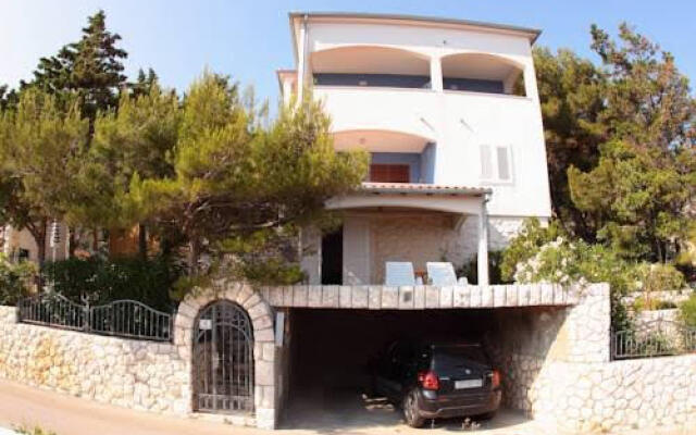 Apartments Maja
