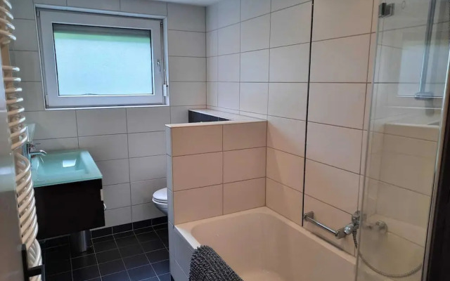 Spacious Apartment in Rattlar near Forest