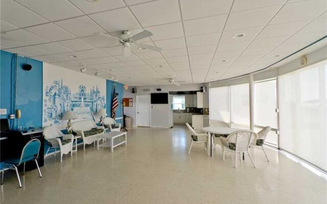 Beachaven 52 - One Bedroom Condo