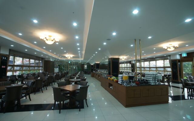 Shinshin Hotel Jeju City