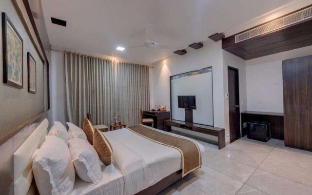 Click Hotel Suryaprakash