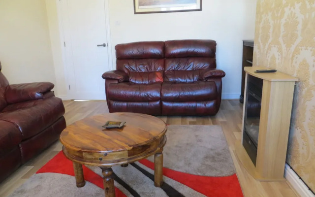 Tabusintac......lovely 2 Bedroom Bungalow