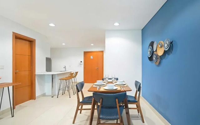 Fascinating Ocean Views in a One Bedroom