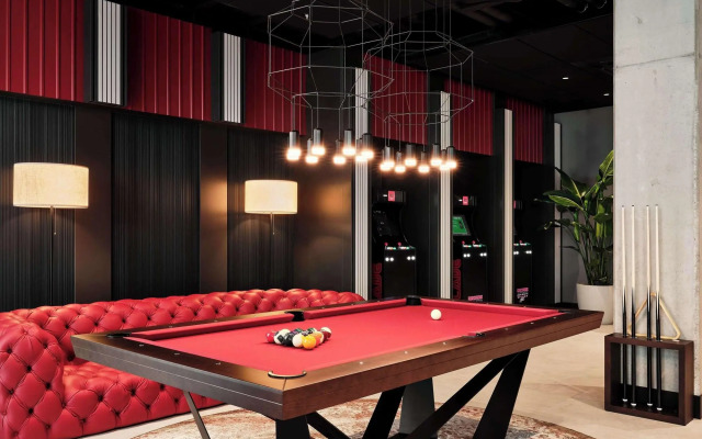 Radisson RED Hotel & Radisson RED Apartments, Kraków