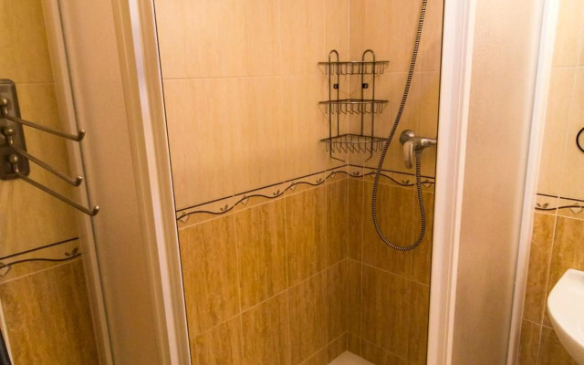 SimplyHosted 7 Esquinas