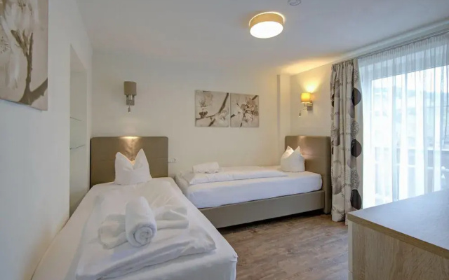 Ski-in, Ski-out Brunner Apartment, Wildschonau