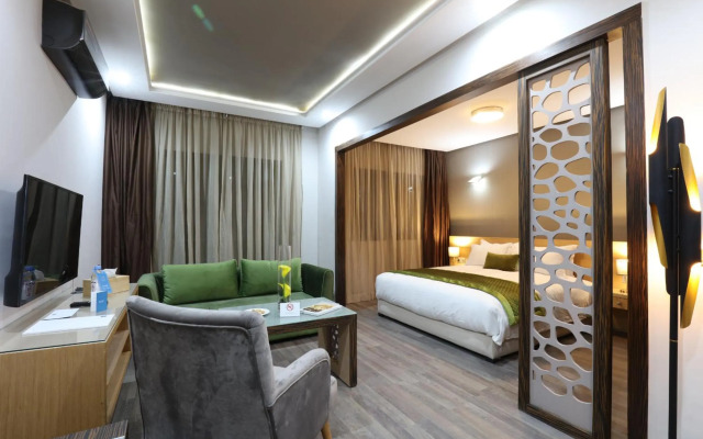 Silver Suites Hotel & Spa