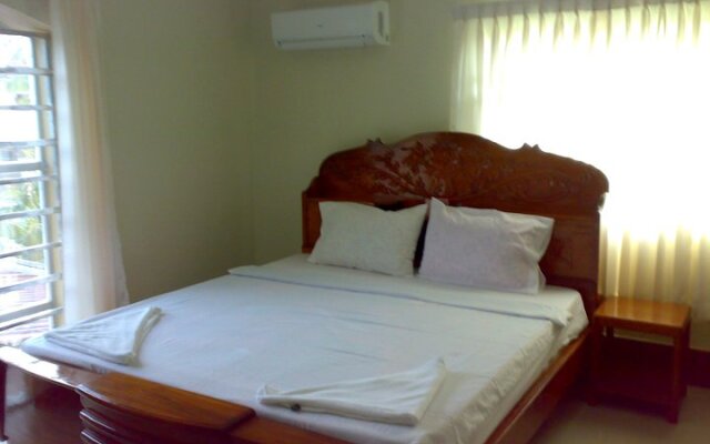 Leap Mong Kol Hotel
