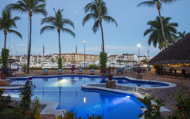 Flamingo Vallarta Hotel & Marina