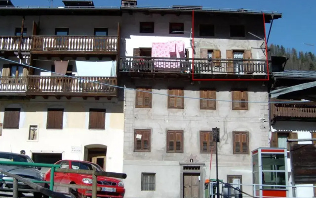 COL DE RIF Piccolo Appartamento Storico Dolomiti