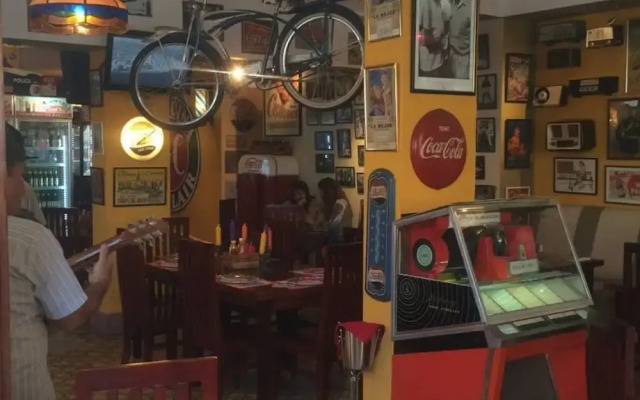 EL Portal - IN THE Heart OF OLD Havana