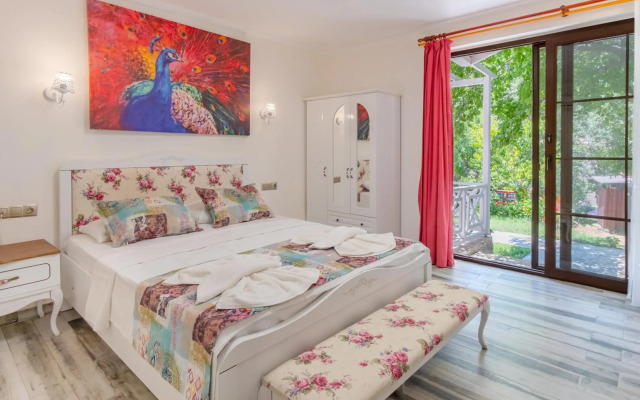 Pink Palace Hotel