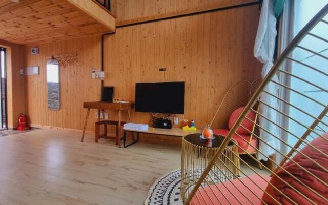 Jeju Woljeong Leisure Pension