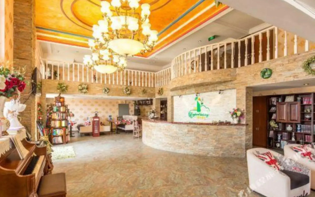 Dalian England Holiday Hotel