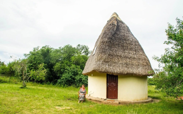 Kijuura Lodge