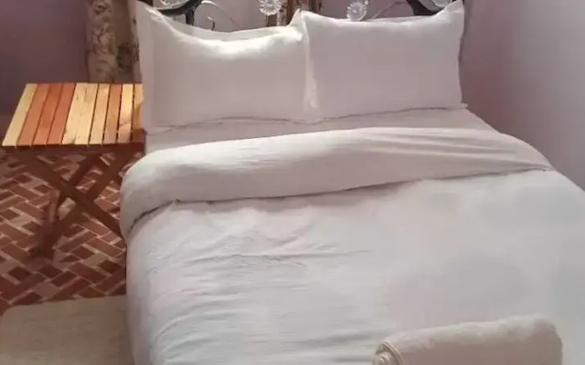 Lux Suites Hotfoot Homestays  Isiolo