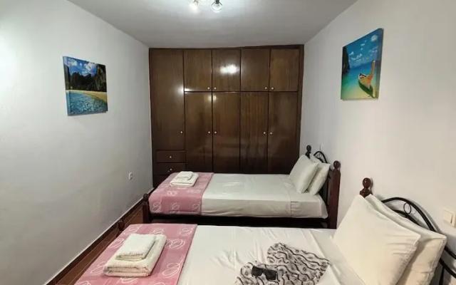 Electra Stone Suite