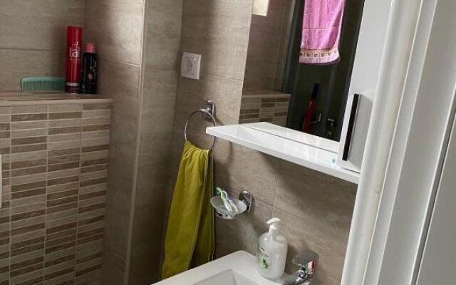 Iznad Oblaka~B-Apartman-16